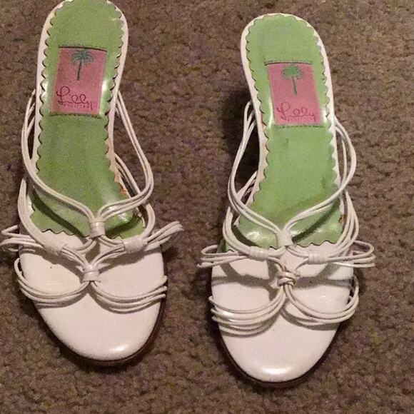 Lilly Pulitzer Shoes - LILLY PULITZER PERFECT WHITE WOVEN LEATHER KITTEN HEEL SANDAL 7.5 M